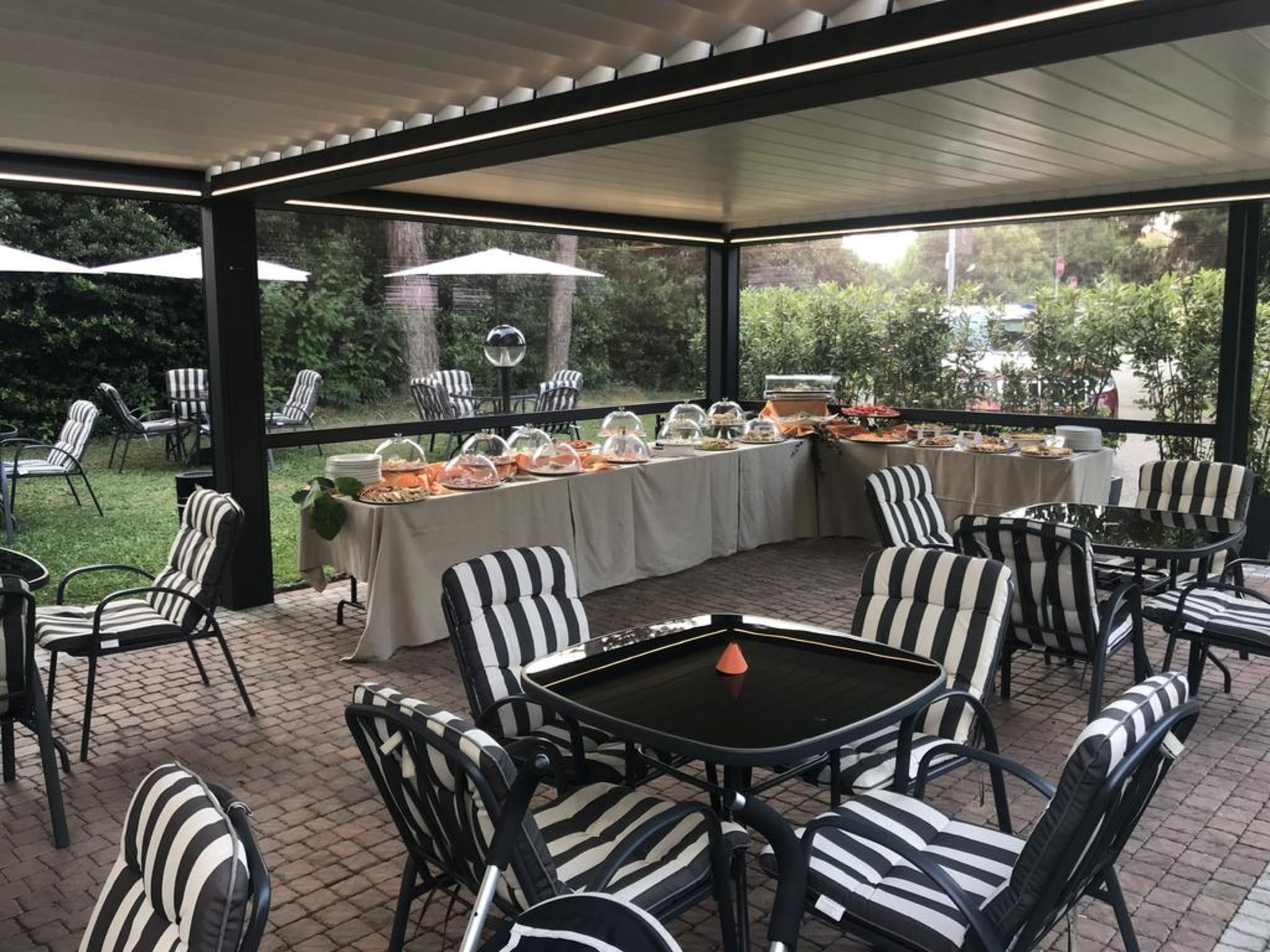 Bis Hotel Varese Esterno foto