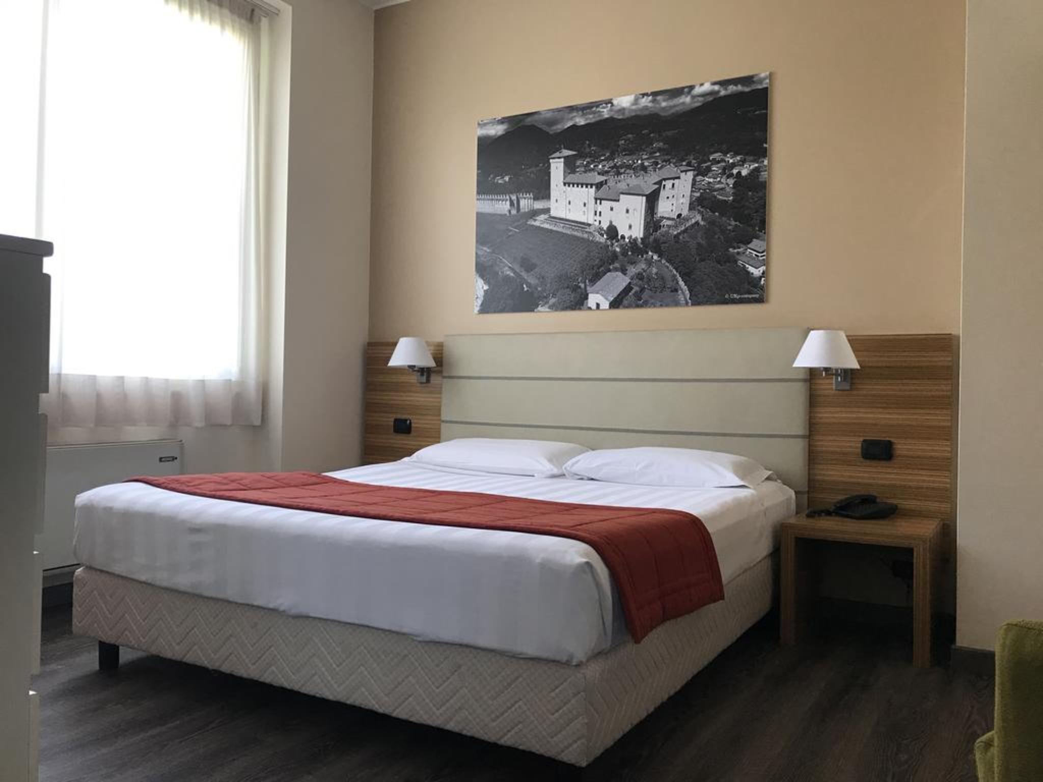 Bis Hotel Varese Esterno foto