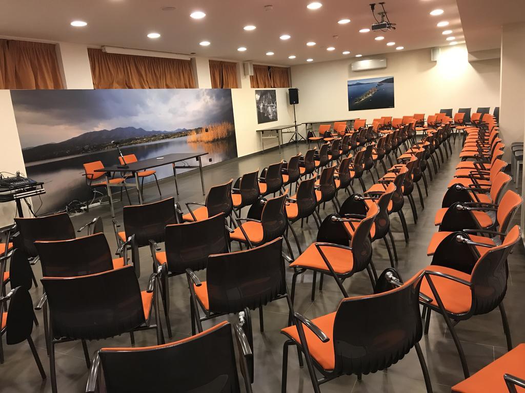 Bis Hotel Varese Esterno foto